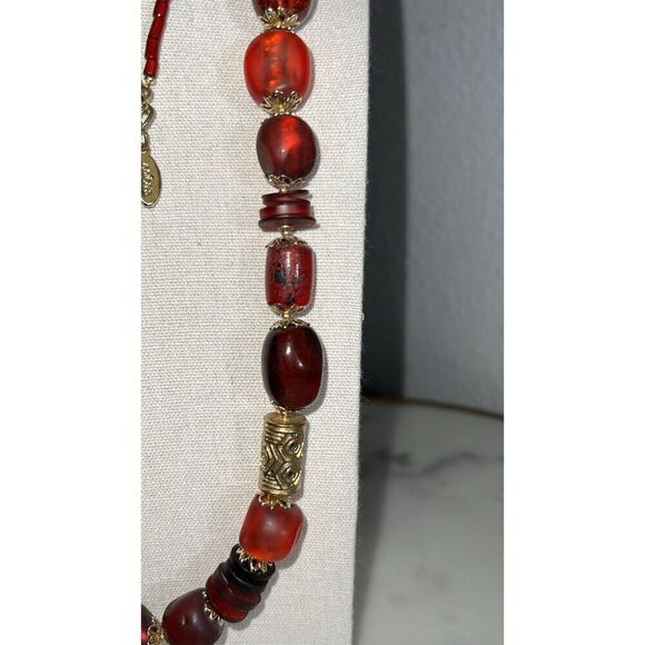 Chico’s necklace contemporary red gold tone acrylic seed beads graduated - Picture 2 of 5